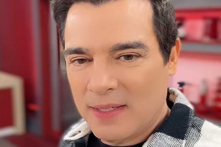 Celso Portiolli mostra cozinha de quadro herdado de Eliana no SBT: ‘Tem tudo!’