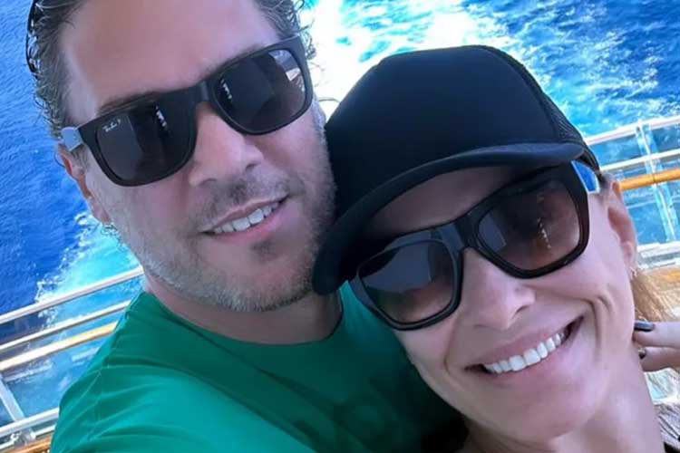 Núbia Oliiver anuncia fim de noivado com advogado: ‘Deu certo enquanto tinha que ter dado’