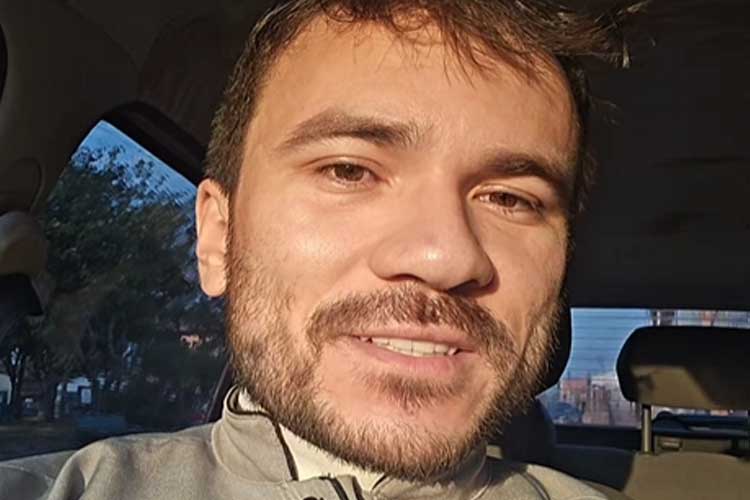 Quem era o padre Fabrício Rodrigues e por que ele ficou tão famoso?