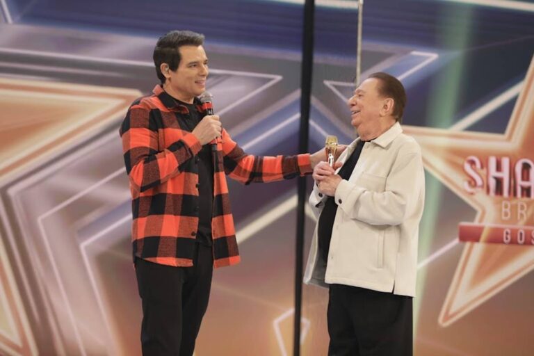 Celso Portiolli participa do ‘Programa Raul Gil’ e revela conselho de Silvio Santos: “puxava minha orelha”