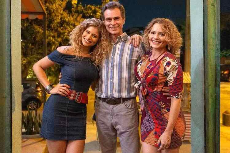 Longe das novelas, João Vitti e Rita Guedes ressurgem em Volta por Cima
