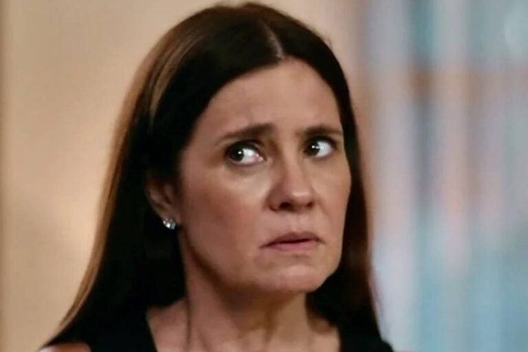 Mania de Você: Mércia é roubada e deixa prova contra Mavi cair nas mãos de Luma