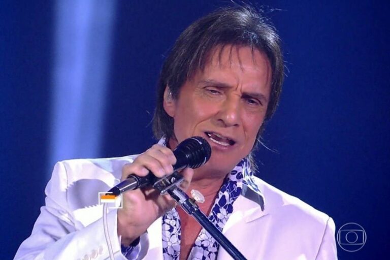 Especial de Roberto Carlos na Globo contará com convidados do próprio Rei