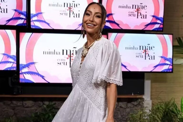 ‘Minha Mãe com Seu Pai’, Sabrina Sato encerra gravações de novo reality da Globo