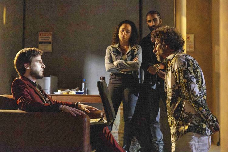 Volta Por Cima: Baixinho ameaça Osmar e sofre grave acidente