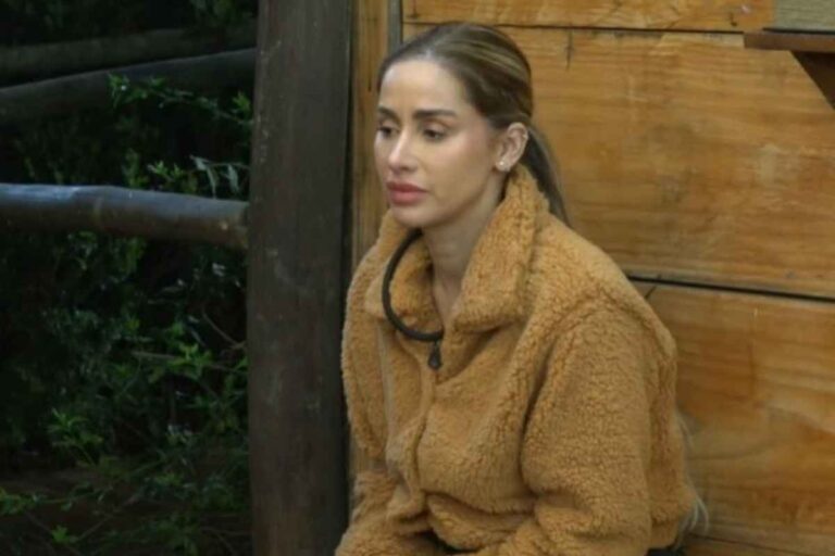 A Fazenda 16: Babi Muniz fala demais, expõe ‘mentira’ dos bastidores do reality e Record corta transmissão