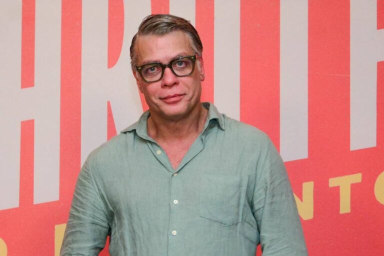 Fabio Assunção evita rótulo de vilão para seu personagem em ‘Garota do Momento’: “Ele faz bizarrices”