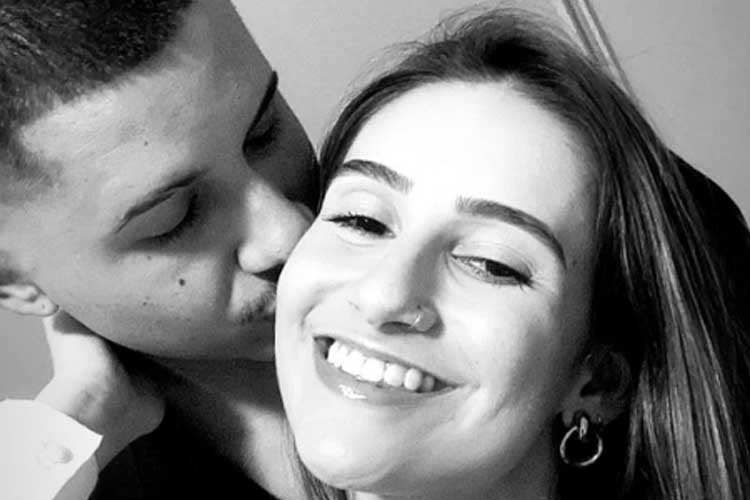 Namorado de bailarina de Claudia Leitte publica carta aberta após a morte da jovem aos 21 anos: ‘O último beijo’