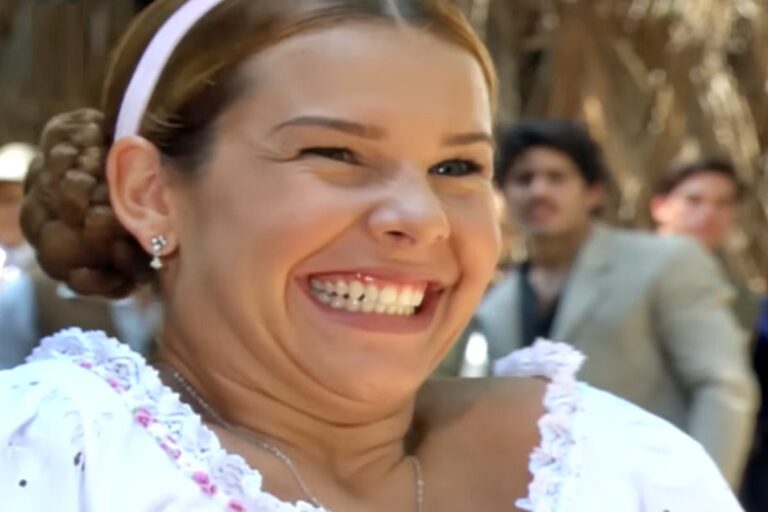 Alma Gêmea: Mirna deixará o sítio após se casar e surgirá rica, anos depois