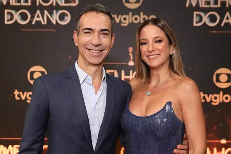 Ticiane Pinheiro surge com César Tralli e surpreende com look para o Melhores do Ano