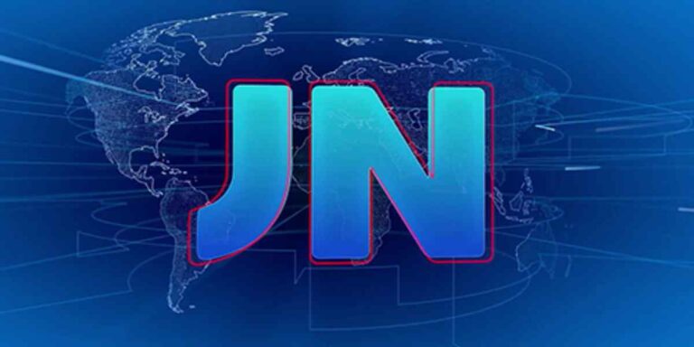 Apresentador do ‘Jornal Nacional’ cometeu erro ao vivo e foi zoado pelos colegas