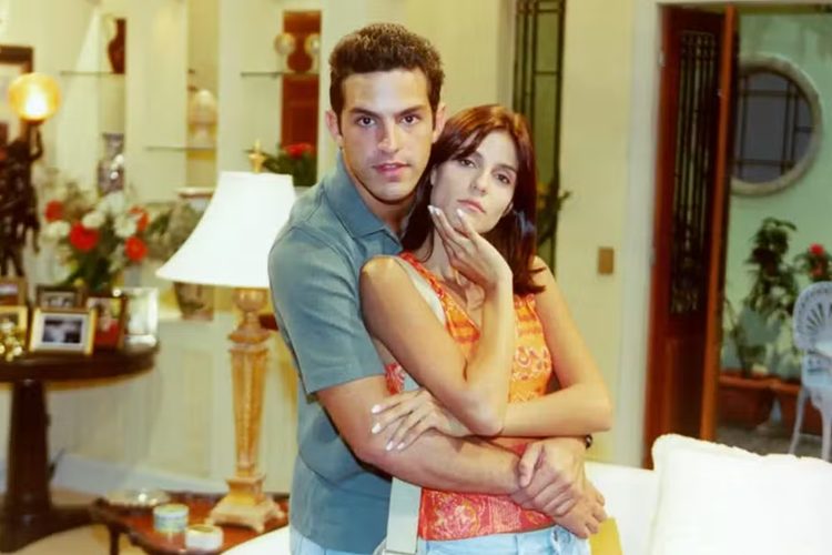 Globo bate o martelo e volta a exibir ‘Malhação Múltipla Escolha’