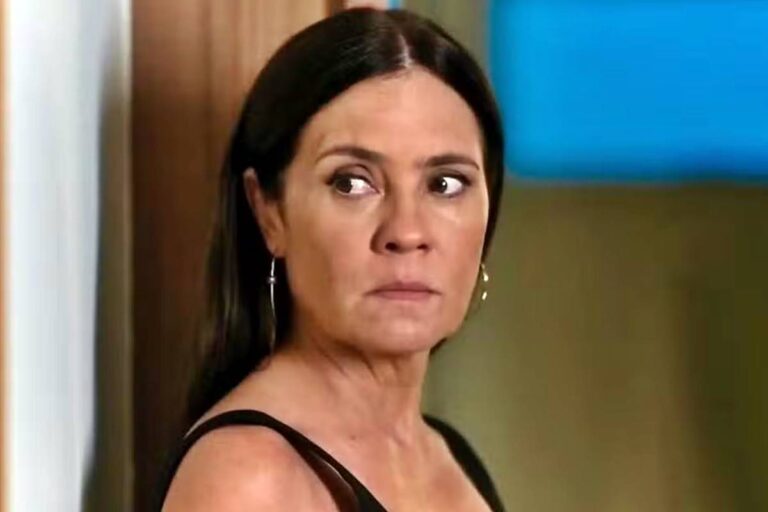 Mania de Você: Mércia apunhala Luma e recupera provas do assassinato de Molina