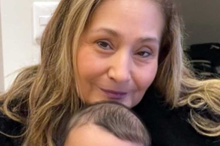Sonia Abrão surge em novos registros fofos ao lado do neto: ‘Presente antecipado’