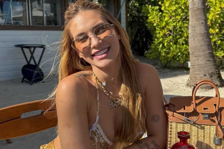 Virginia é surpreendida durante viagem com presença inesperada: ‘Passada!’