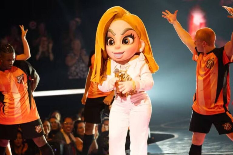 The Masked Singer: Famosa da Globo é desmascarada após resgatar vilã memorável