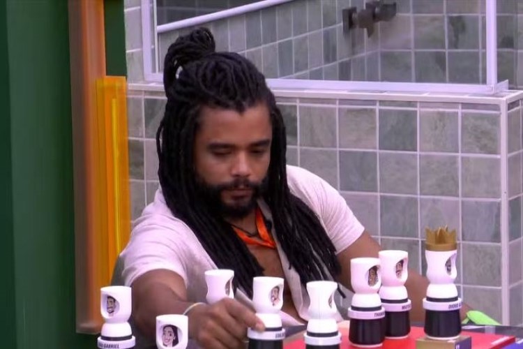 BBB25: Líderes Diogo Almeida e Vilma surpreendem e mudam indicação ao Paredão
