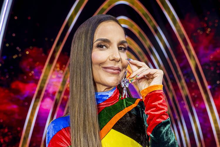 Ivete Sangalo dá as boas-vindas ao Carnaval no ‘BBB25’