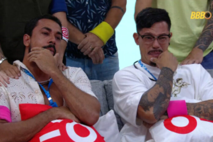 Maike e Gabriel Maike e Gabriel durante Almoço do Anjo no BBB25 (Reprodução/Globoplay)