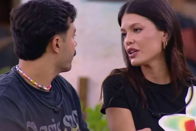 Amizade abalada no BBB25? Vitória Strada interrompe Mateus e causa nova discussão: “Deixa eu terminar”