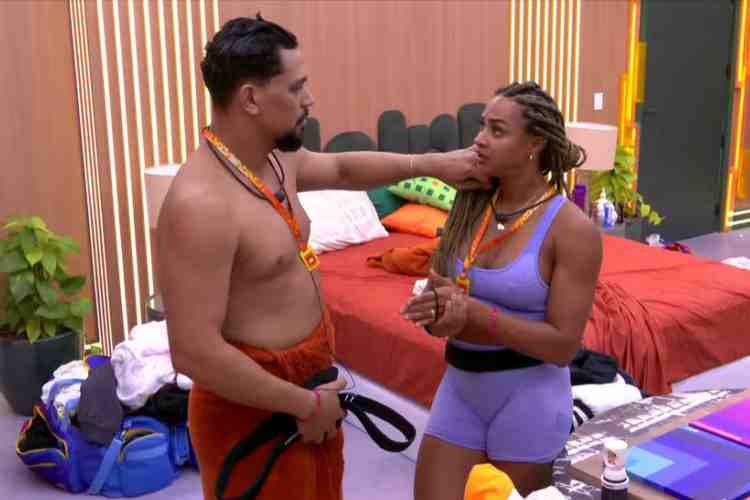 BBB25: Aline e Vinícius ainda não decidiram qual dupla irão mandar para o Paredão