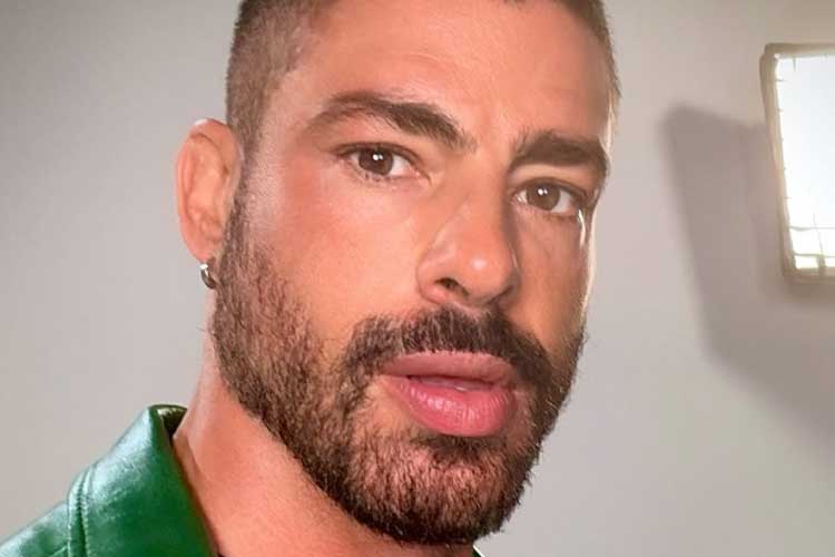 Cauã Reymond surge ao lado da filha e fãs destacam semelhança: ‘A xerox’