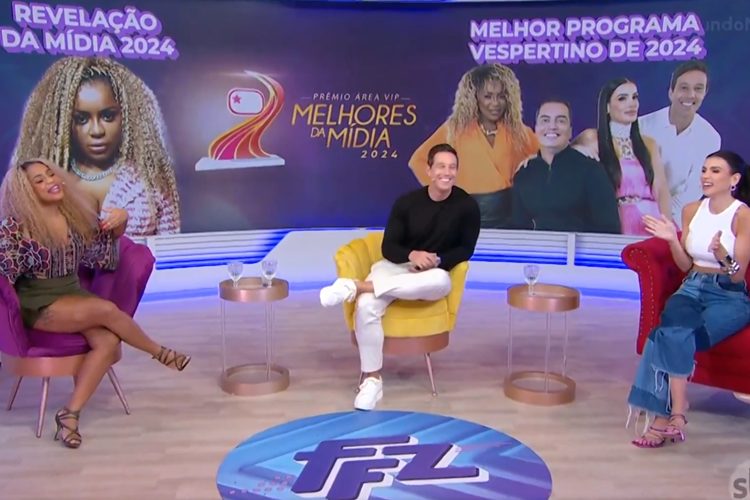 Fofocalizando repercute ao vivo vitórias no Prêmio Área VIP – Melhores da Mídia 2024