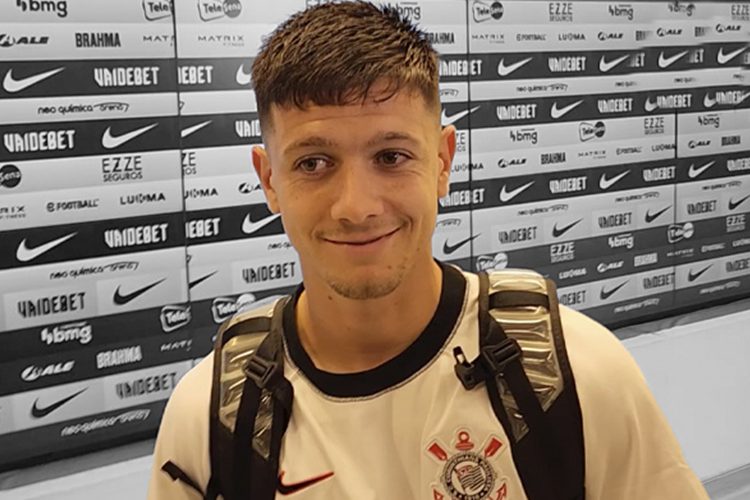 Rodrigo Garro ganha mixaria perto de salário de Memphis Depay no Corinthians