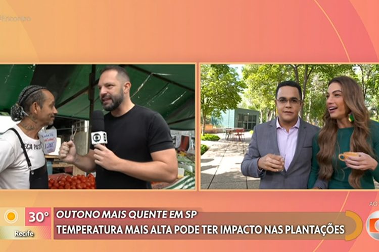 Mateus Luz com Zeca na feira durante o Encontro