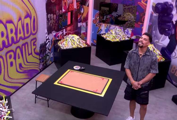 BBB25: Renata ‘barra’ Vinícius da Festa do Líder da semana; descubra o desafio que ele terá que enfrentar