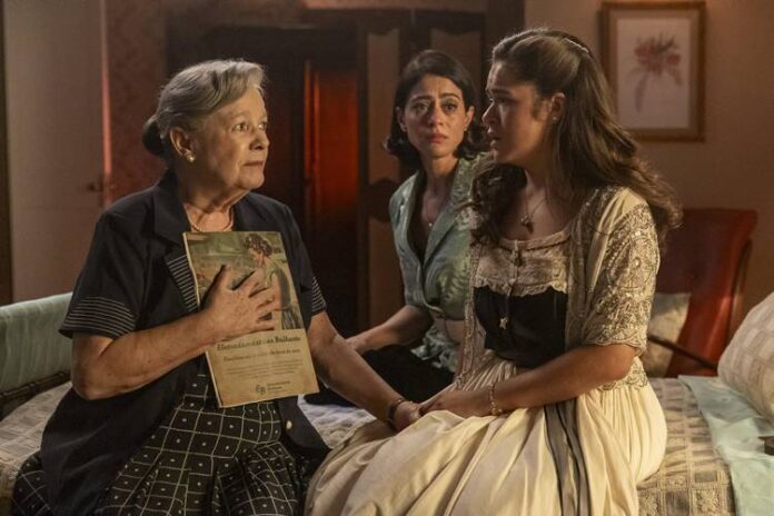 Garota do Momento - Bia descobre a verdade sobre sua família