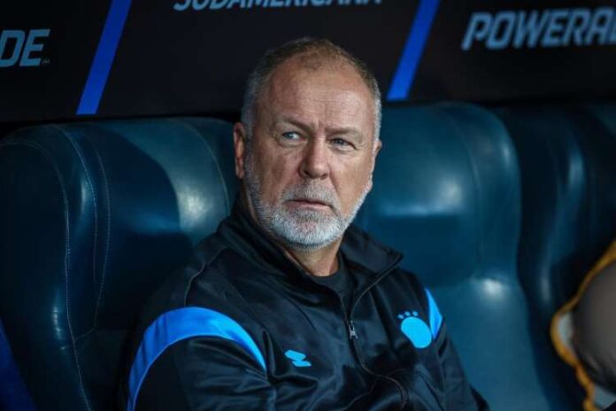 Mano Menezes Mano Menezes (Foto: Lucas Uebel / Grêmio)