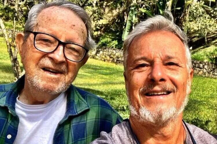 Marcello Novaes e pai Marcello Serrado ao lado de seu pai