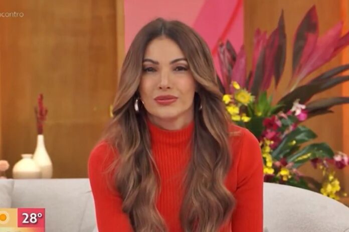 Patrícia Poeta no Encontro - Foto: TV Globo