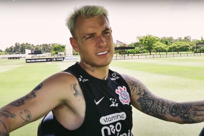 Roger Guedes no Corinthians - Foto: YouTube