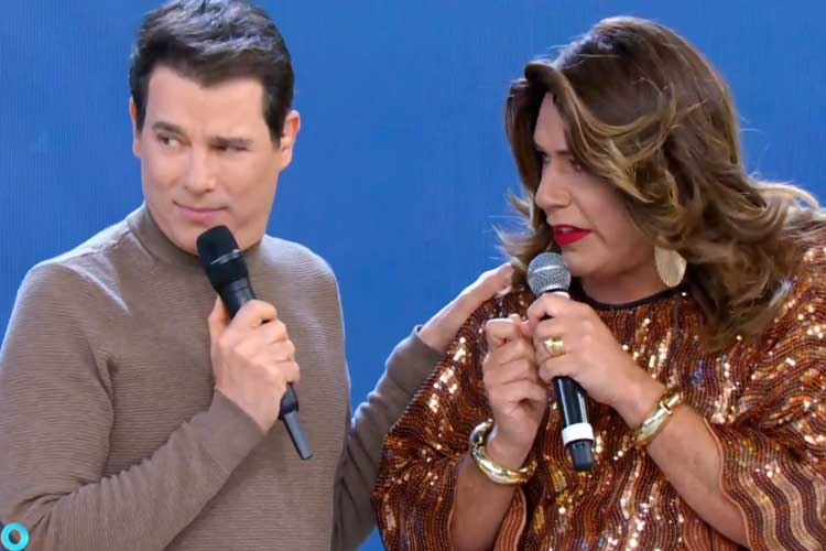 Flagra Inesperado no Domingo Legal! Narcisa Desvenda Segredo de Jesus Luz e Celso Portiolli Intervém