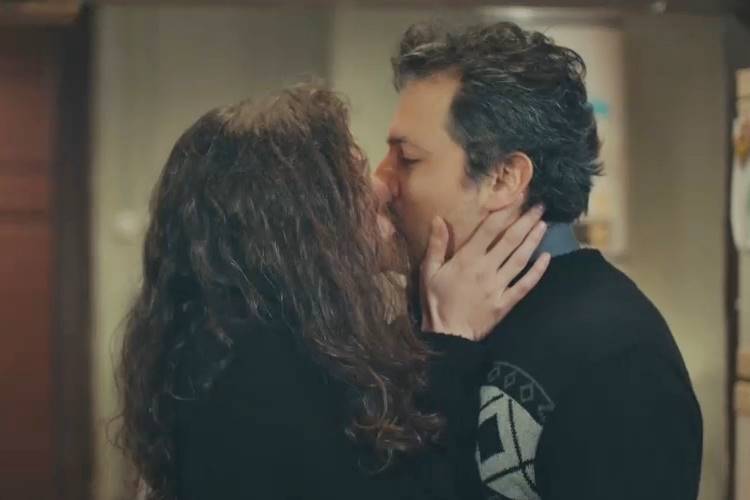 Força de Mulher: Arif se declara para Bahar e acaba sendo surpreendido