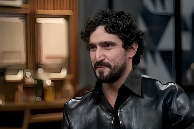 Renato Góes Renato Góes no Conversa com Bial