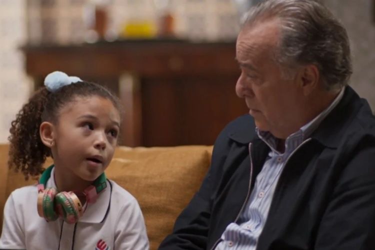 Dona de Mim: Abel abre o jogo e conta toda a verdade para Sofia