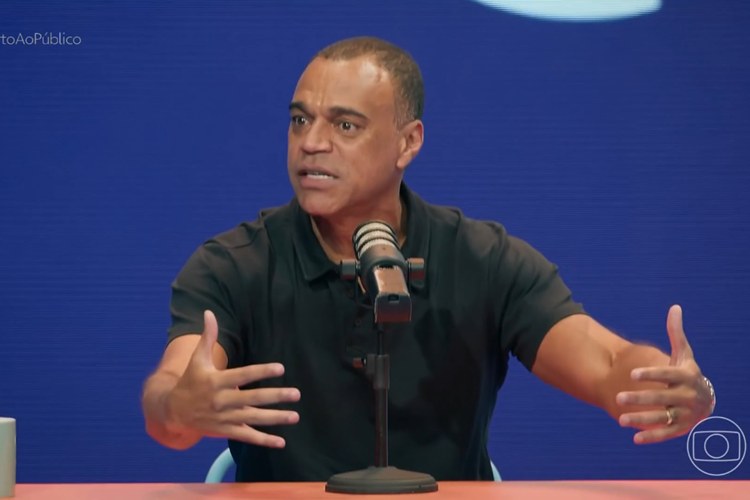 Denílson entrega segredo de Zezé Di Camargo durante programa da Globo