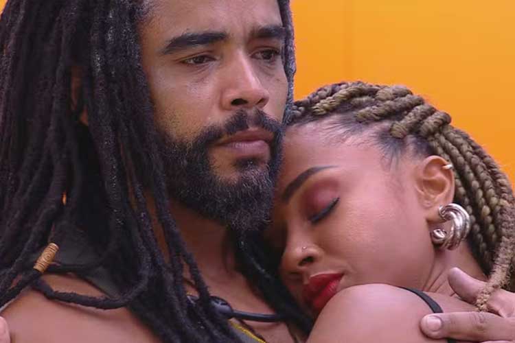 Ex-BBBs Aline Patriarca e Diogo Almeida surpreendem ao anunciar fim: ‘Objetivos diferentes’