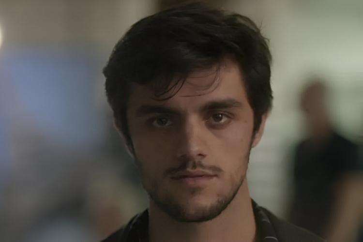 Felipe Simas pede perdão após declaração no ‘Encontro’: “Me precipitei”
