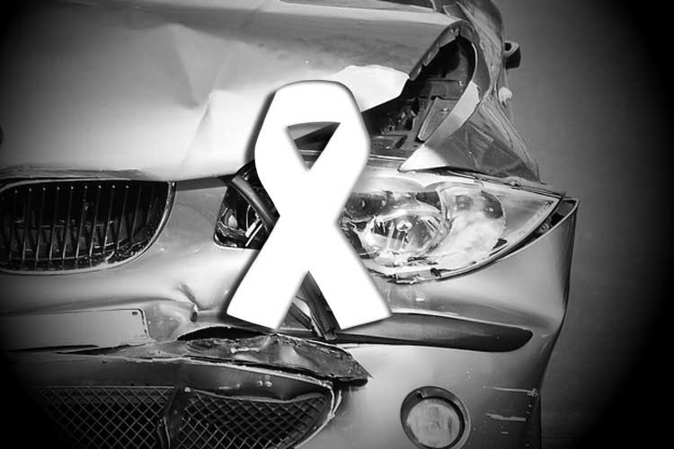 Influenciador perde a vida após capotar BMW em grave acidente