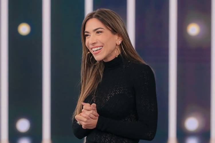Programa Silvio Santos com Patricia Abravanel vence partida de futebol e garante a vice-liderança