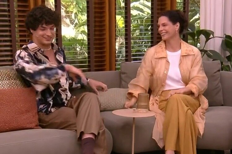 Pedro Waddington e Helena Ranaldi no É de Casa