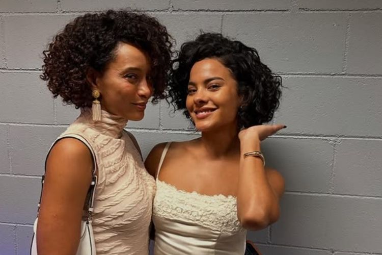 Bella Campos e Taís Araujo