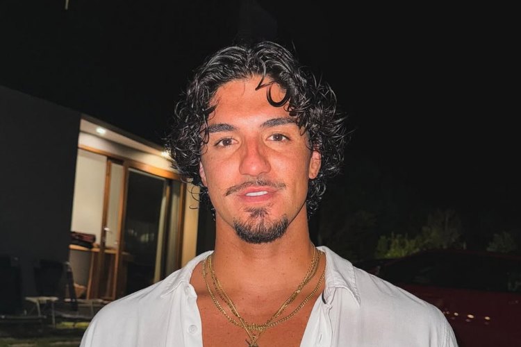 Apaixonado! Gabriel Medina assume namoro com ex do cantor Zé Felipe