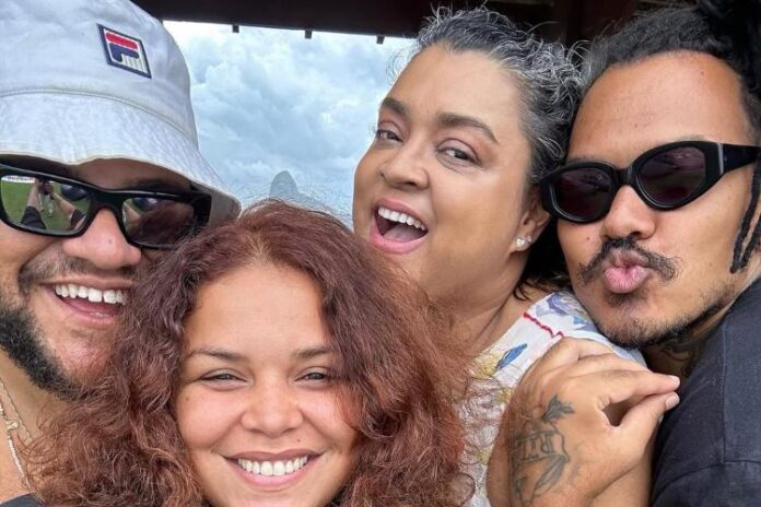 Gominho, Jude Paulla, Preta Gil e Duh Marinho (Reprodução: Instagram)