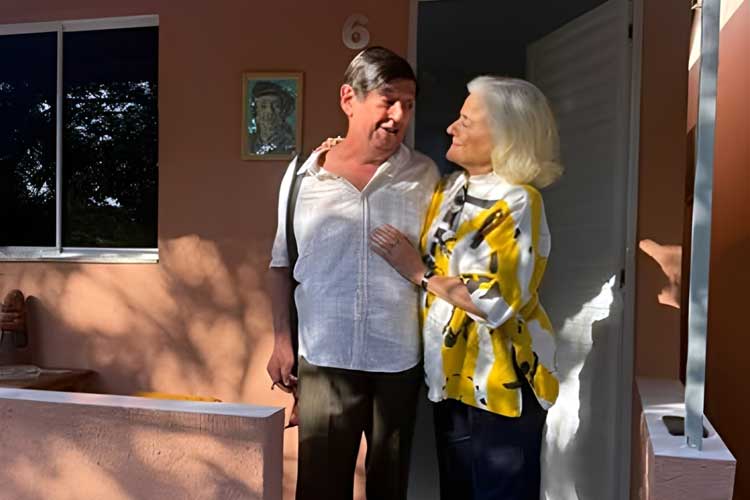 Marieta Severo mostra reencontro emocionante com Marcos Oliveira, o Beiçola, no Retiro dos Artistas