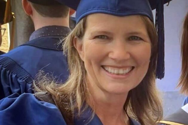 A atriz deu vida a deusa Afrodite. Uma curiosidade é que ela se casou com Kevin Sorbo, ator de Hércules